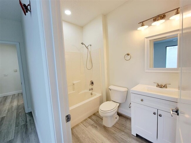 Building Photo - 12024 Villanova Dr