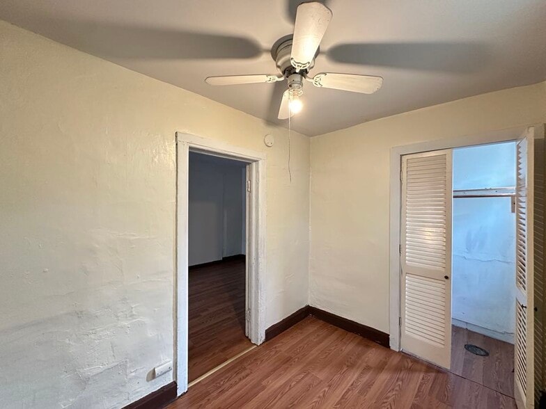 Building Photo - 1514 N Elston Ave