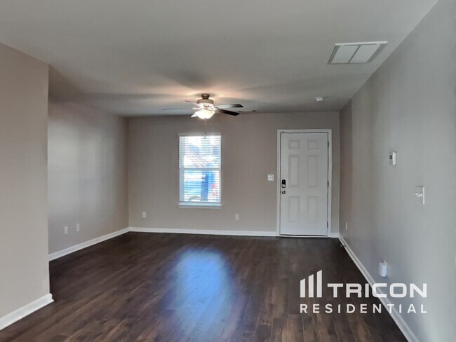 Building Photo - 202 Renwick Drive LA VERGNE TN