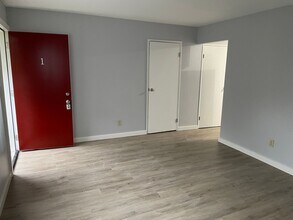 Building Photo - Jefferson