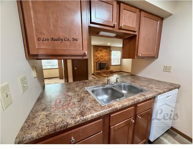 Building Photo - 1550 Leedes Rd