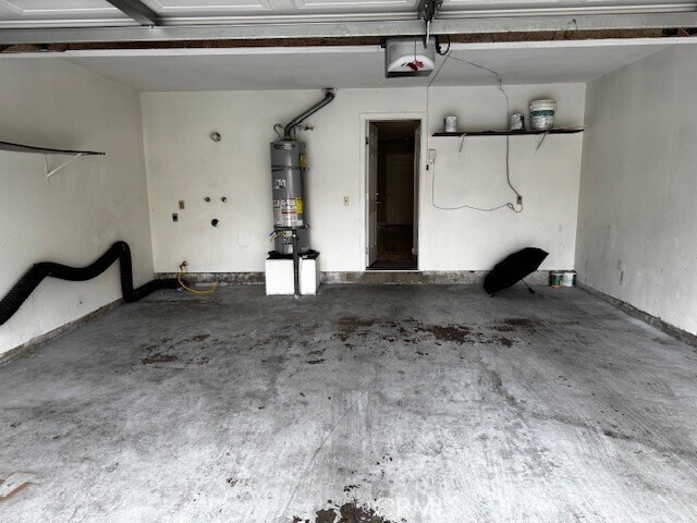 Building Photo - 2104 S Mountain Ave