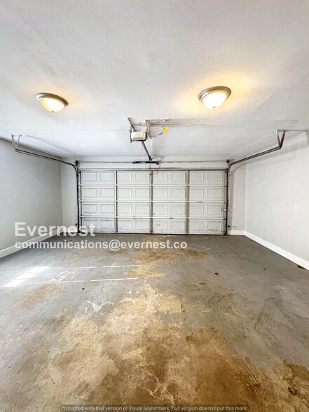 Building Photo - 95 Rosebud Ln