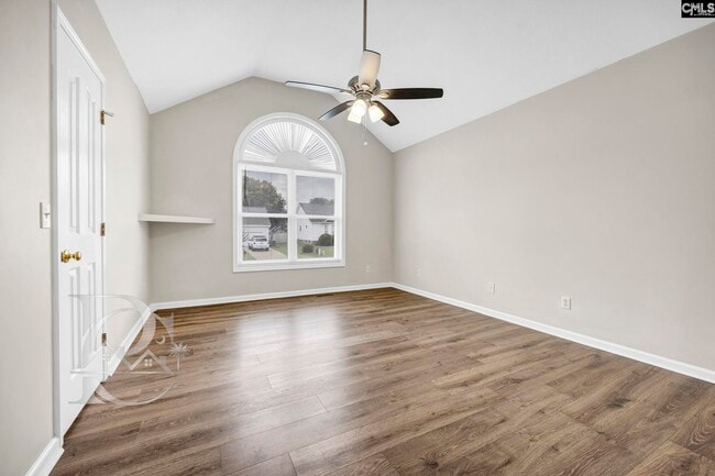 Building Photo - 232 Autumnview Ct
