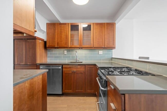 Building Photo - 1 bedroom in NEW YORK NY 10003