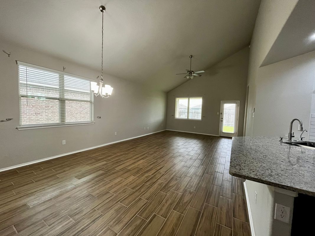 Building Photo - 5443 Redwood Summit Ln