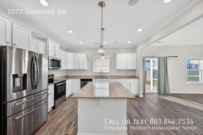 Building Photo - 1077 Sapphire Dr