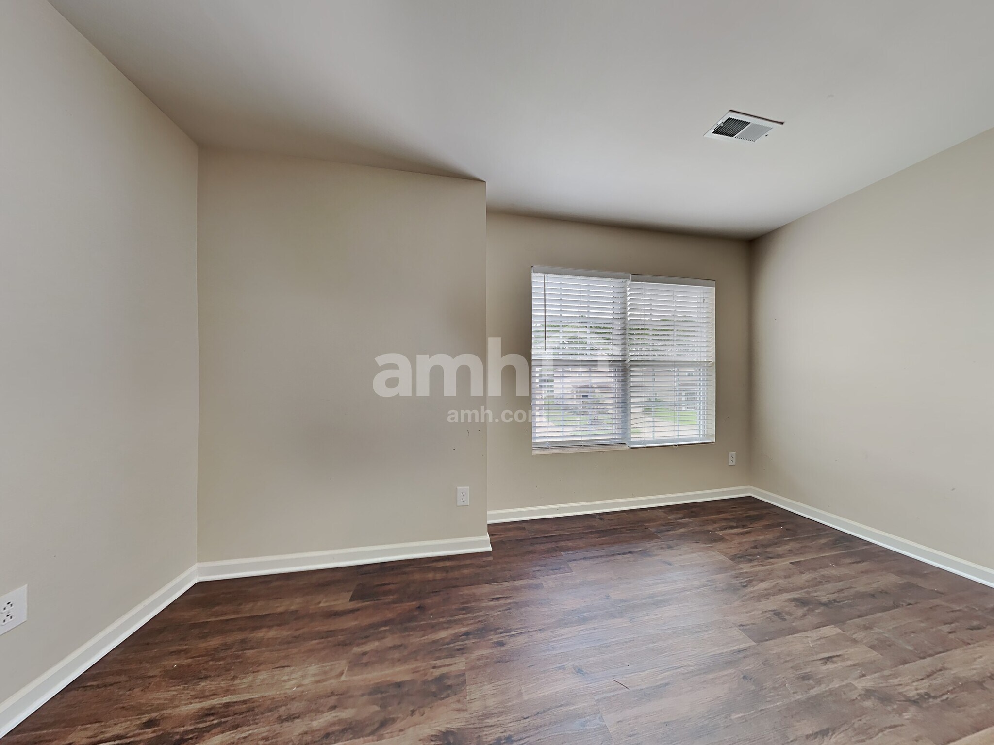 Building Photo - 123 Brookhaven Rd