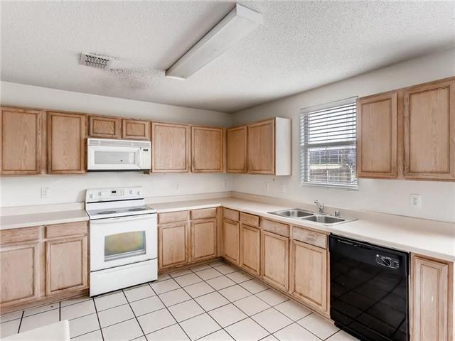 Building Photo - 716 Odenville Dr