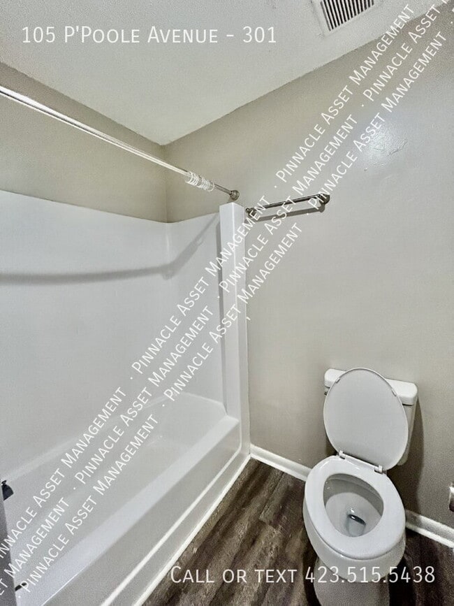 Building Photo - 105 P'Poole Ave