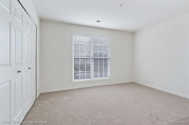 Building Photo - 28556 Carlton Way Dr