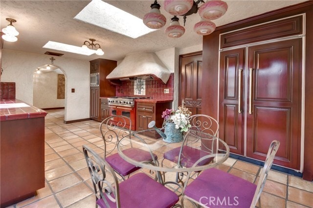 Building Photo - 31171 Paseo Acacia