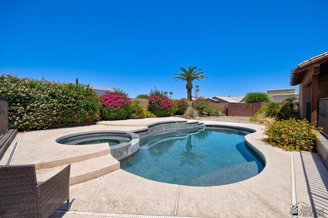 Building Photo - Custom pool/spa home for rent