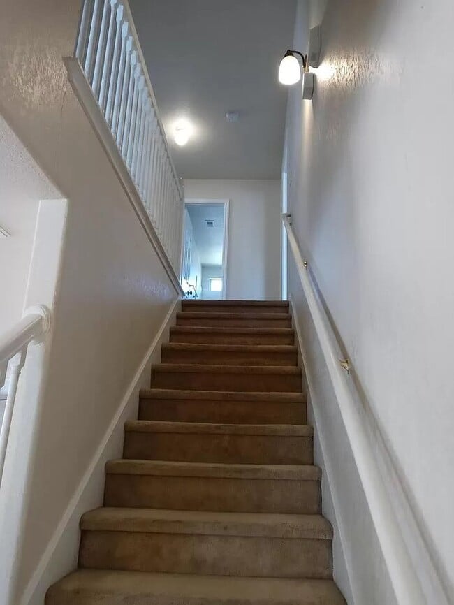 Building Photo - 11231 Sierra Trail