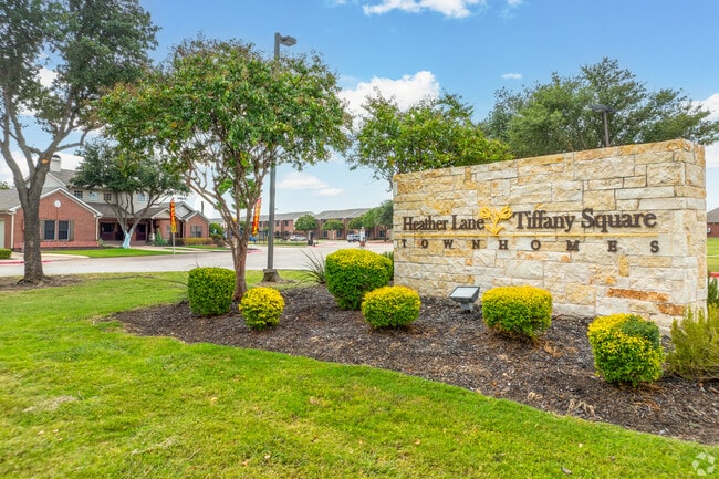 Building Photo - Heather Lane & Tiffany Square Apartments