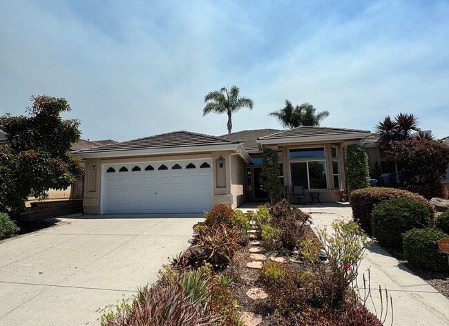 Primary Photo - 4 Bed 2 Bath Charming and Well-Cared-For H...
