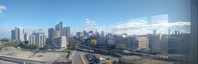 Building Photo - Cambridge 2 BR 2 BA elevator building with parking for Feb 2nd