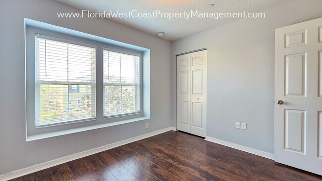 Building Photo - 9015 White Sage Loop