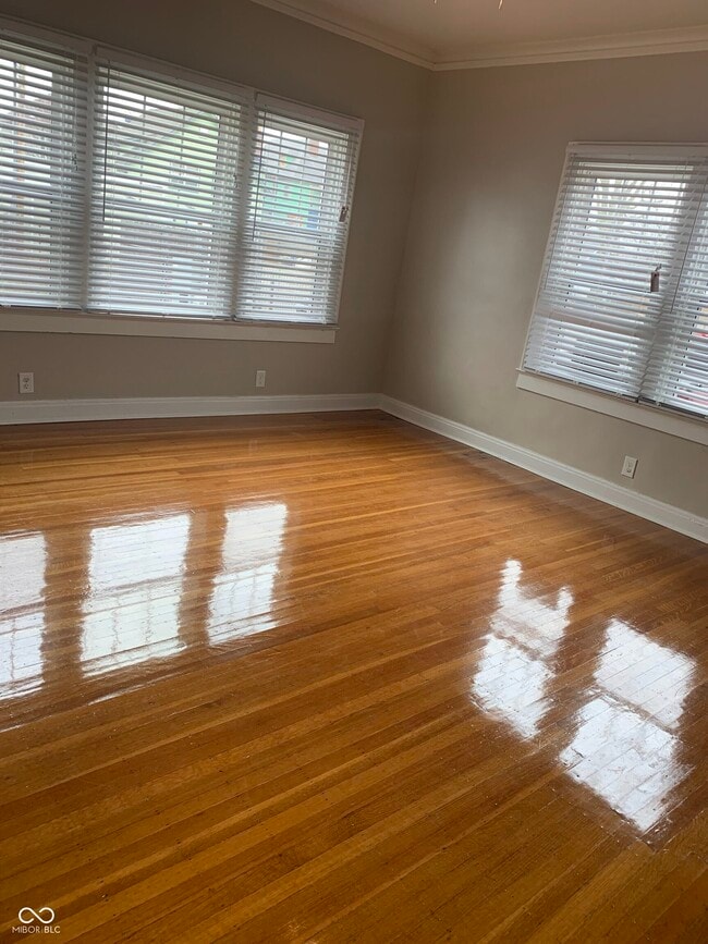 Building Photo - 2124 Broadway St