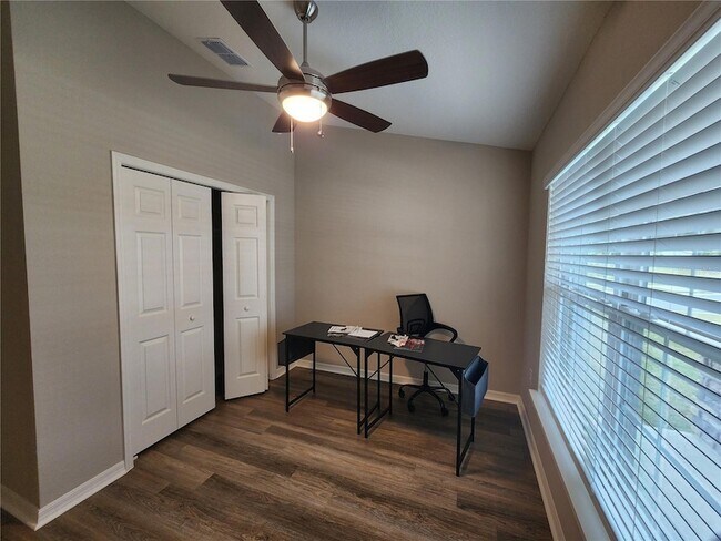 Building Photo - 7638 SW 107th Ln