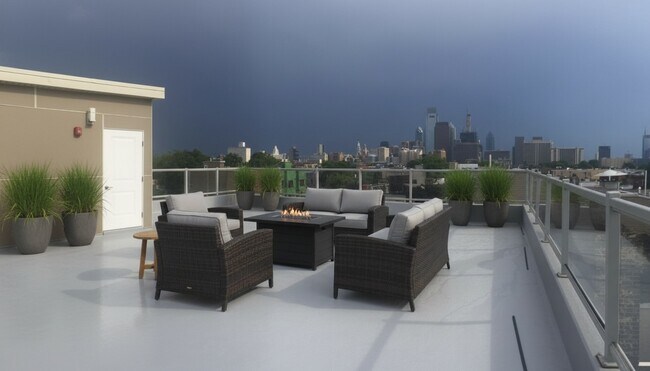 Building Photo - 1930 Parrish St