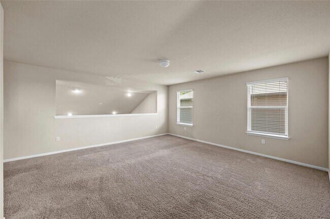 Building Photo - 135 Cibolo Creek Dr