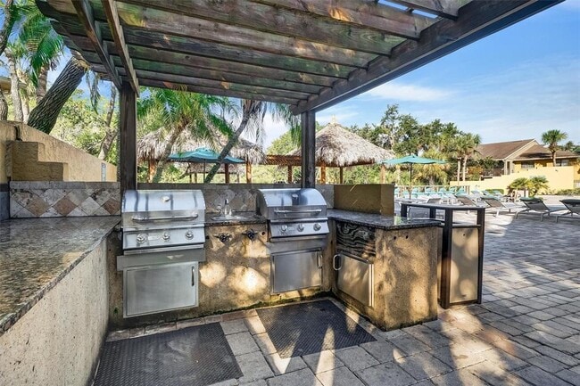Building Photo - 5729 Baywater Dr