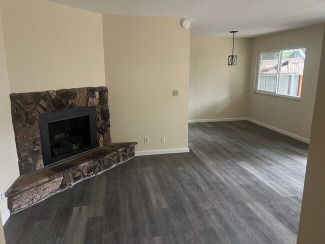 Building Photo - 3612 Jamison Way