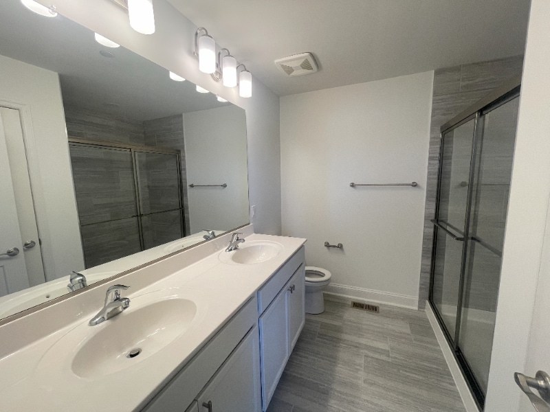 Building Photo - 235 Jessica Lyn Ave