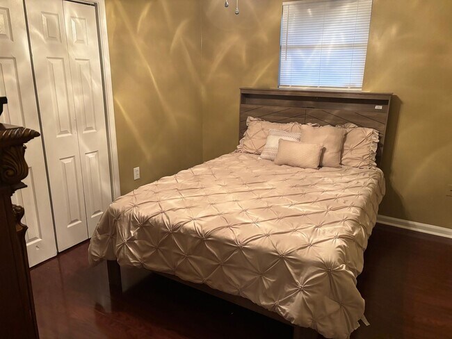 Building Photo - Charming 3BR House in New Orleans