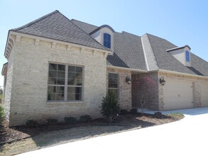 Building Photo - Fully Furnished TWO BEDROOM/ TWO BATHROOM WITH STUDY-