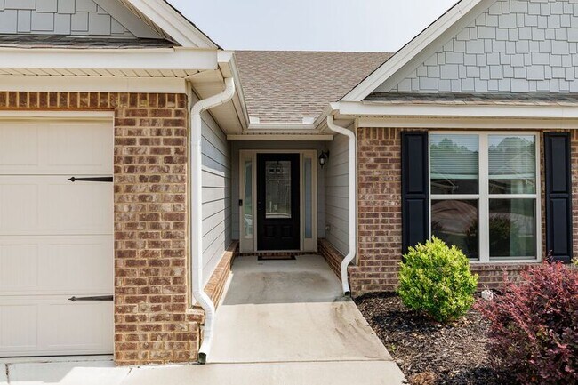 Building Photo - 47 Heartland Cir