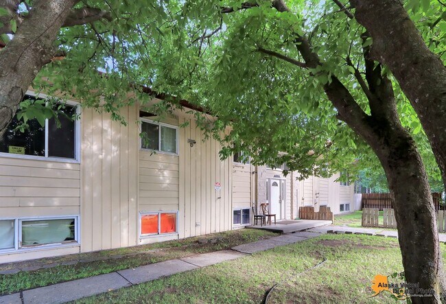 Building Photo - 4311 N Star St