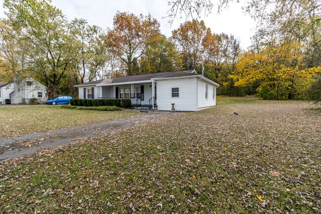 Building Photo - 6520 Jackie Ln