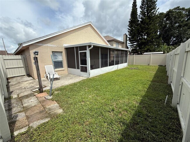Building Photo - 12543 Newfield Dr
