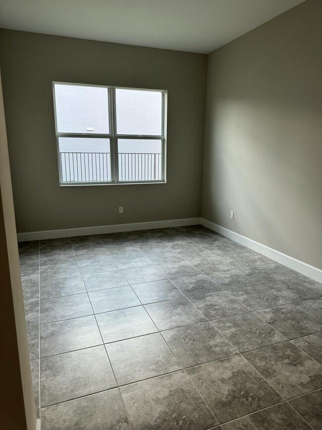 Building Photo - 15145 Goldspar Ct