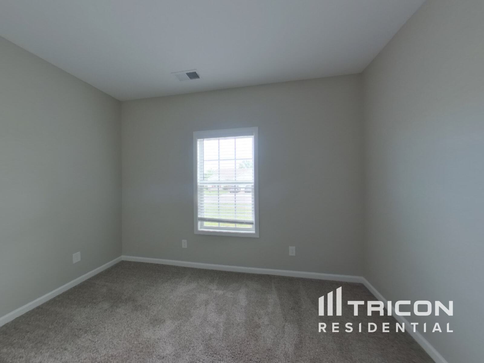 Building Photo - 814 Ellyson Dr