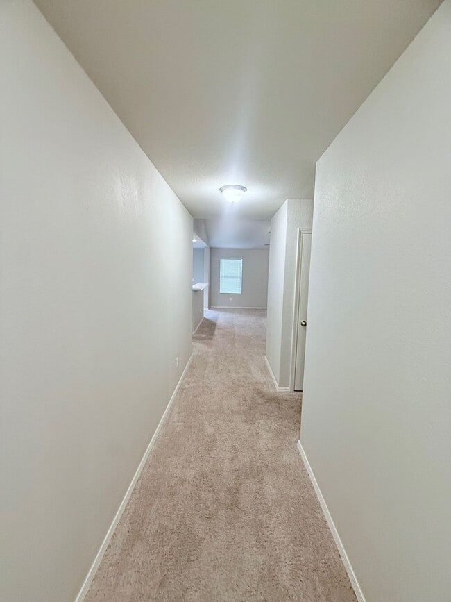 Building Photo - 3008 Emerald Pk Trl