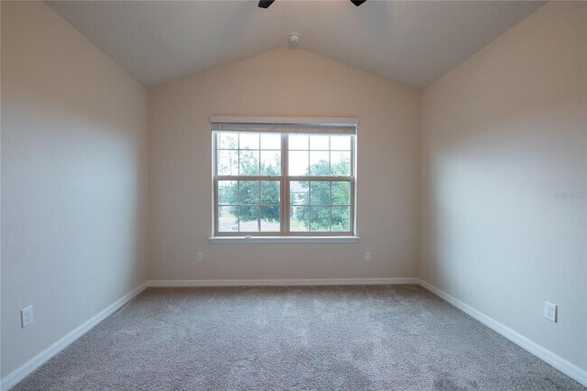 Building Photo - 1280 Pavia Dr