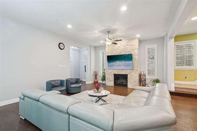 Building Photo - 6809 Royal View Dr
