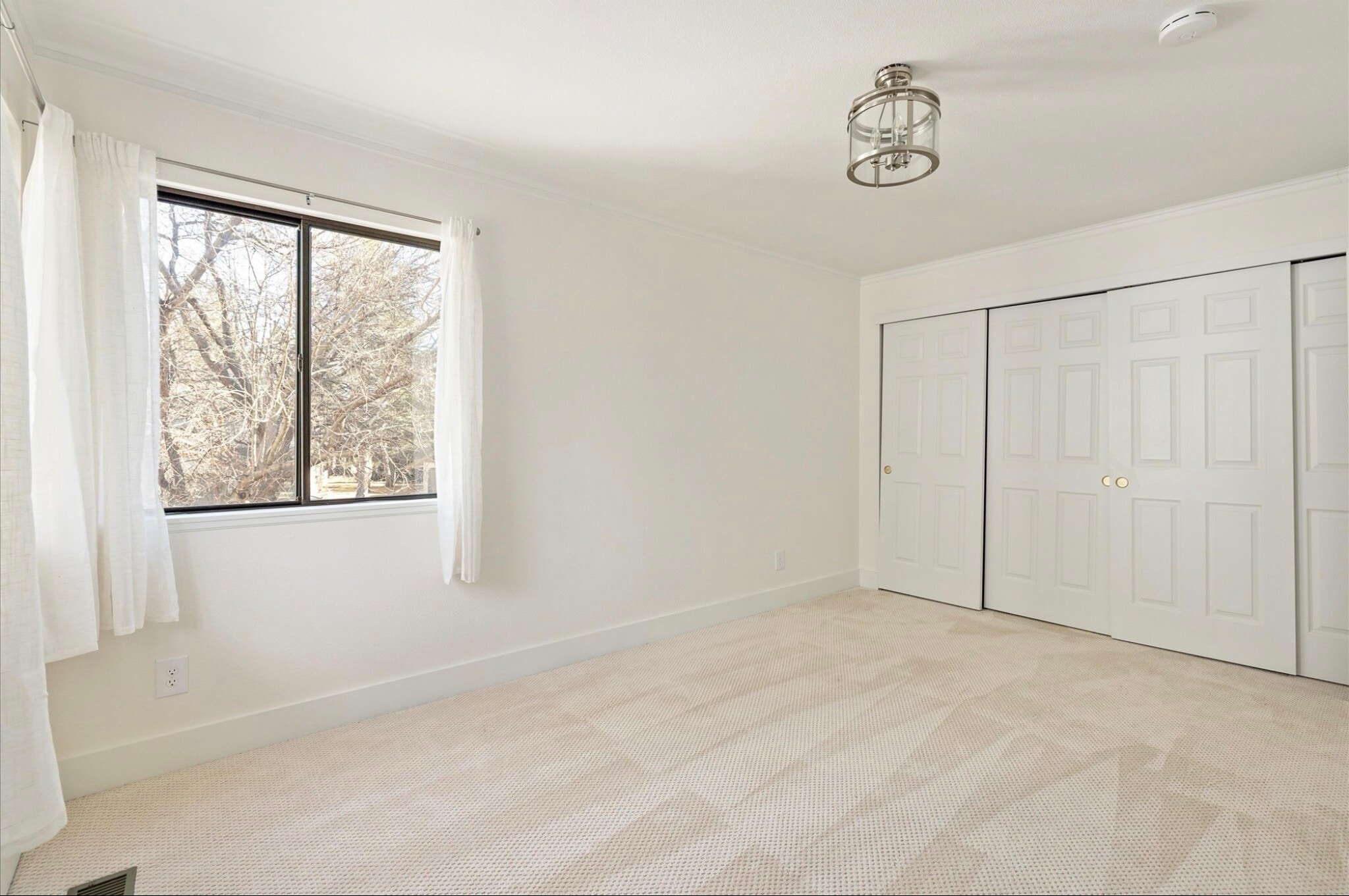 Second bedroom with lots of closet space - 4647 Burgundy Ln