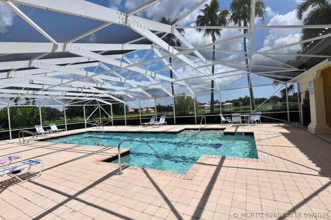 Building Photo - 2171 Tigris Dr