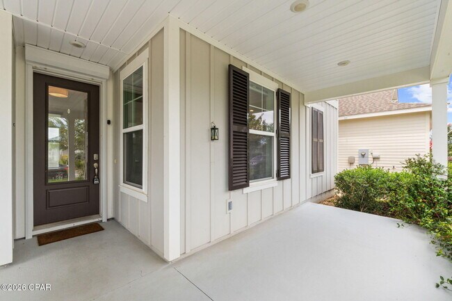 Building Photo - 1816 Discovery Loop