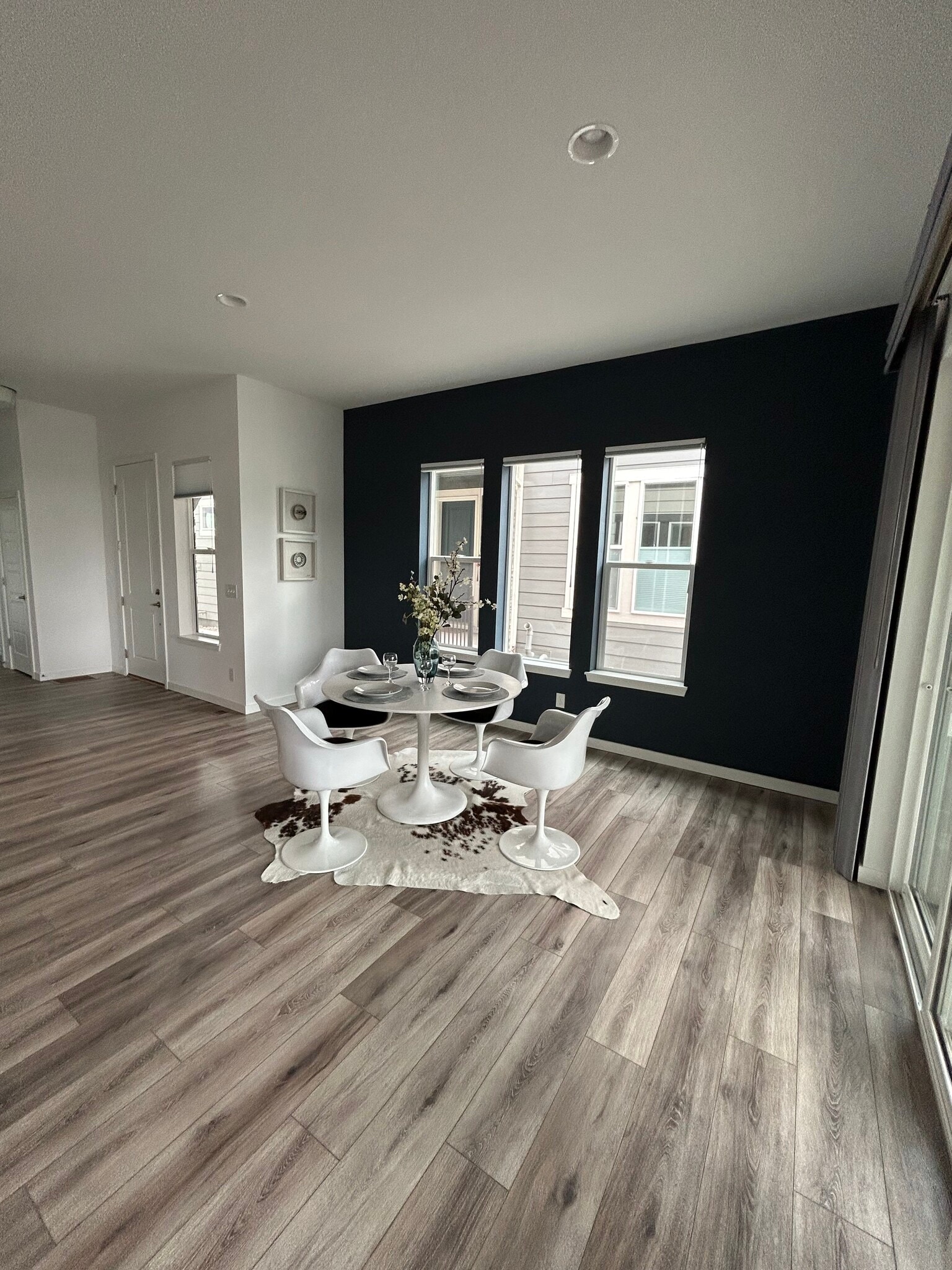 Building Photo - 17147 W 11th Ave