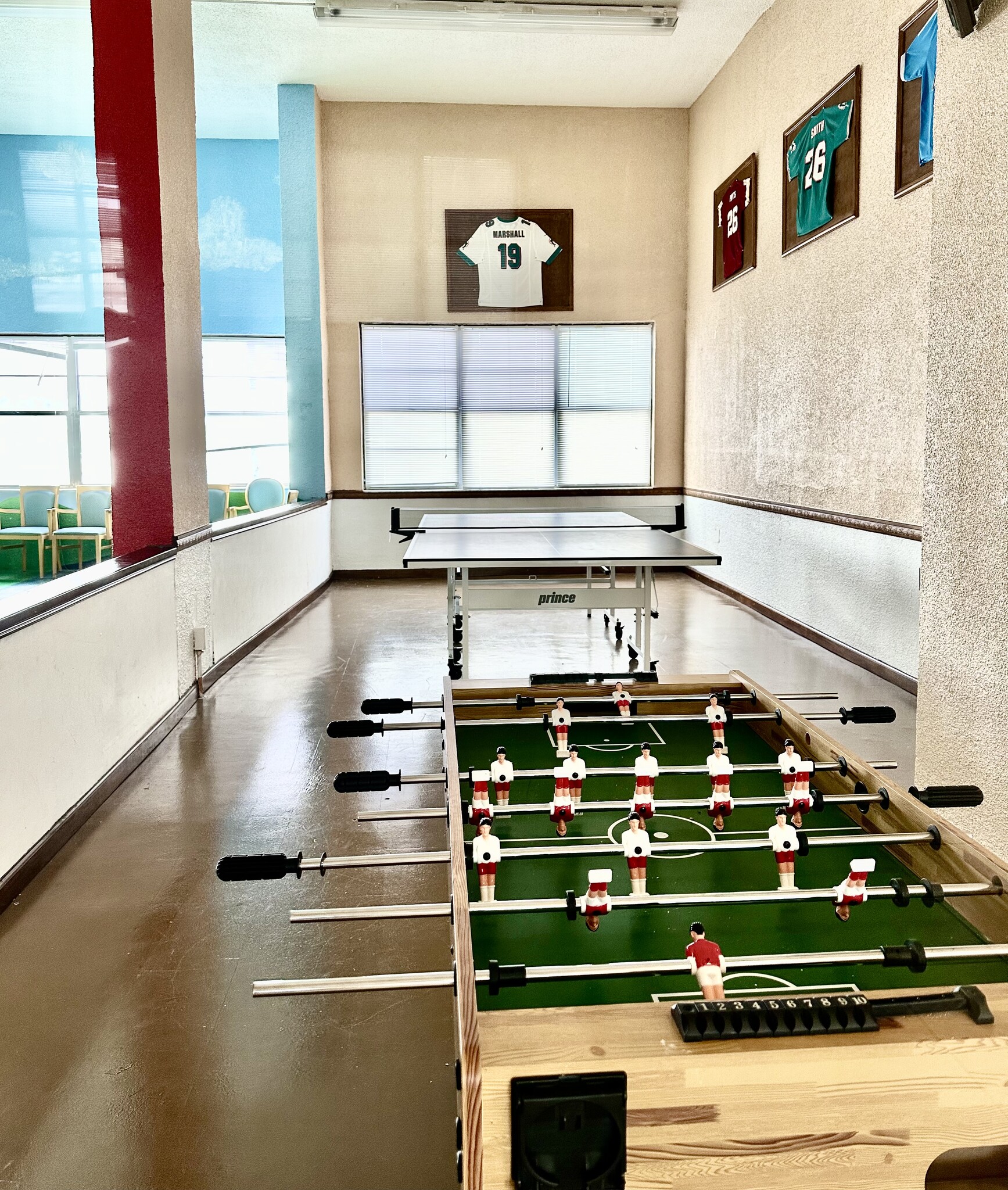 GAME ROOM - 18041 Biscayne Blvd