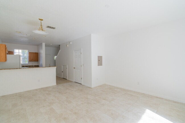 Building Photo - 2006 Fiesta Ridge Ct