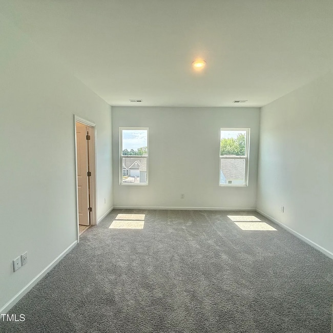 Building Photo - 350 Tormore Dr