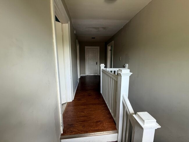 Building Photo - 1815 Nicholasville Rd