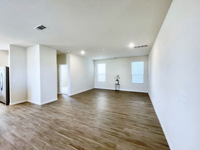 Building Photo - 16103 Kingfield Haven Dr