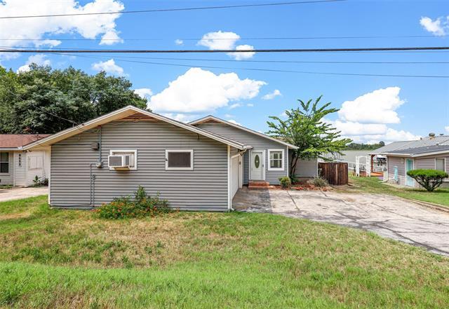 Building Photo - 8048 Woodvale Rd